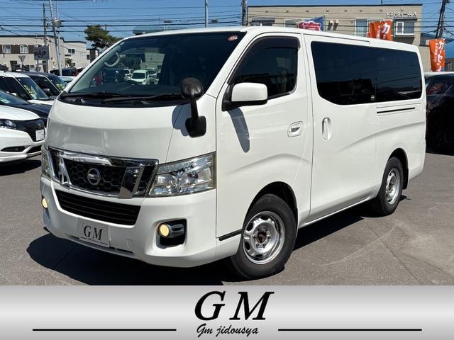 Nissan NV350CARAVAN VAN 2013 — фото автомобиля