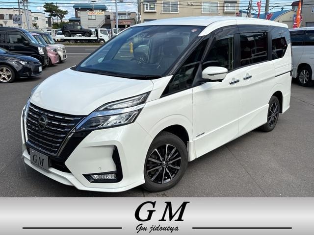 Nissan SERENA 2020 — фото автомобиля 1