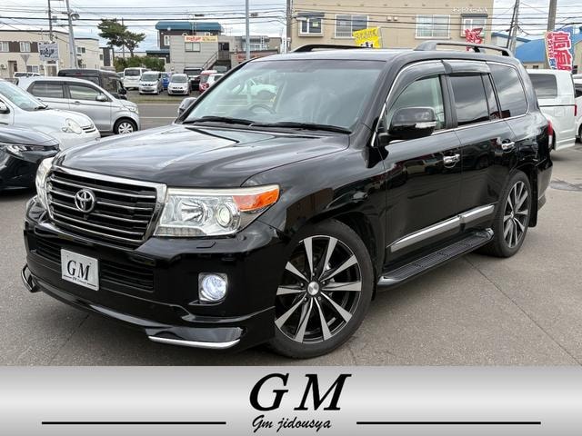 Toyota LAND CRUISER 2014 — фото автомобиля