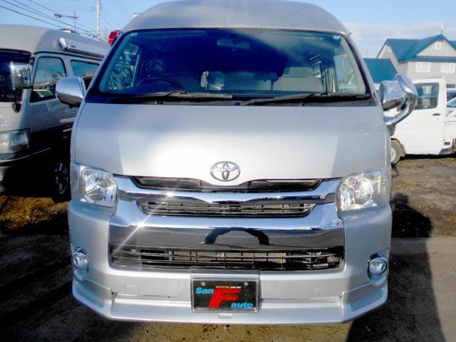 Toyota HIACE VAN 2006 — фото автомобиля 1