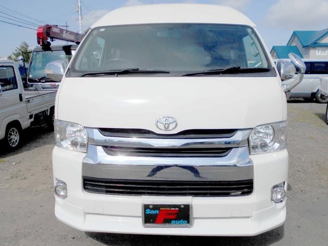 Toyota HIACE VAN 2006 — фото автомобиля 1