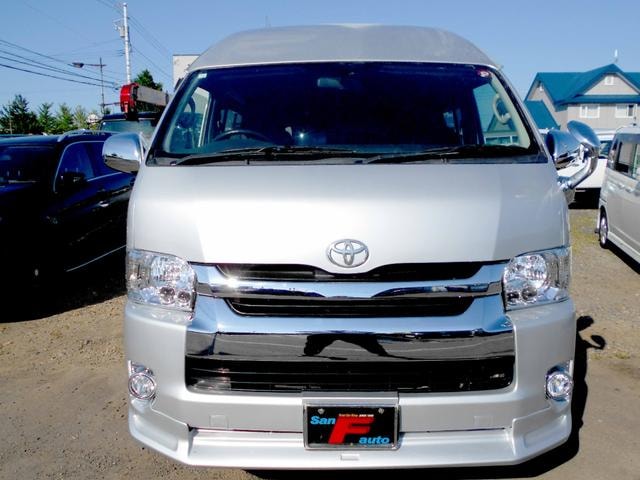 Toyota HIACE VAN 2007 — фото автомобиля 1