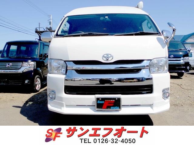 Toyota HIACE WAGON 2006 — фото автомобиля