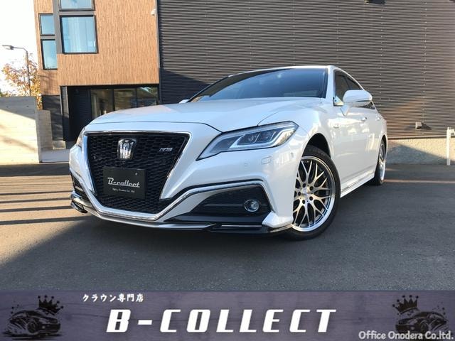 Toyota CROWN HYBRID 2018 — фото автомобиля