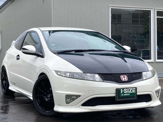 Honda CIVIC 2010 — фото автомобиля 1