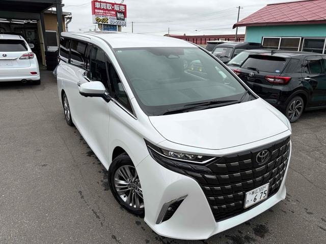 Toyota ALPHARD 2025 — фото автомобиля