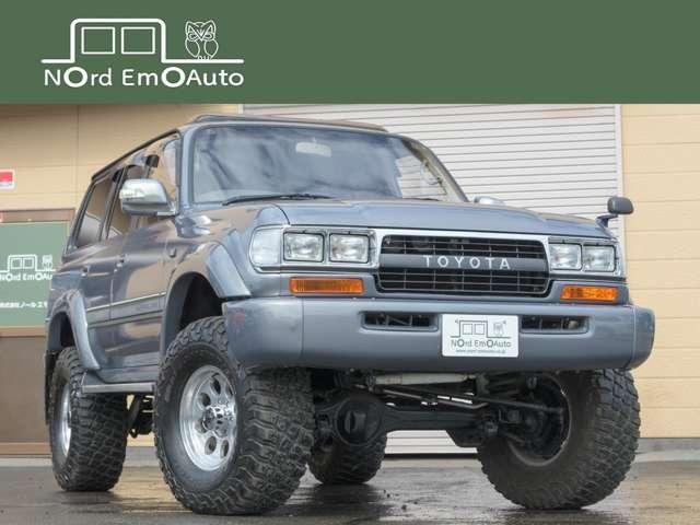 Toyota LAND CRUISER 80 1995 — фото автомобиля