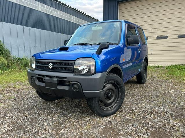 Suzuki JIMNY 2010 — фото автомобиля 1