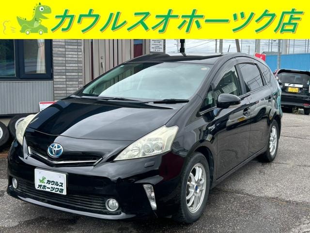 Toyota PRIUS ALPHA 2012 — фото автомобиля