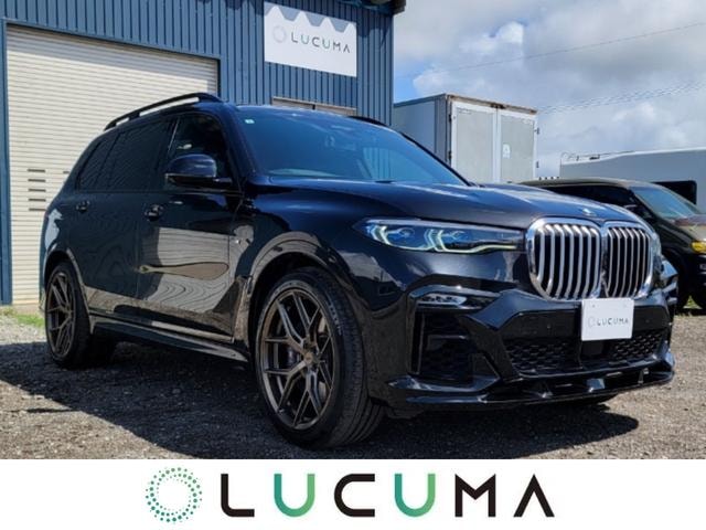 Bmw X7 2021 — фото автомобиля 1