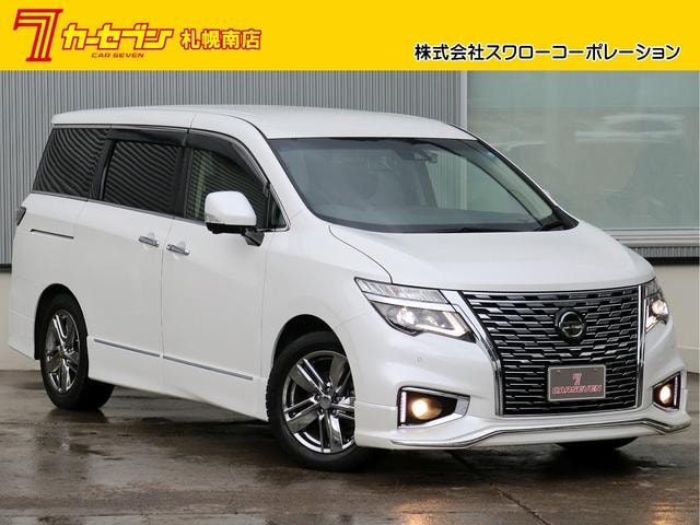 Nissan ELGRAND 2021 — фото автомобиля
