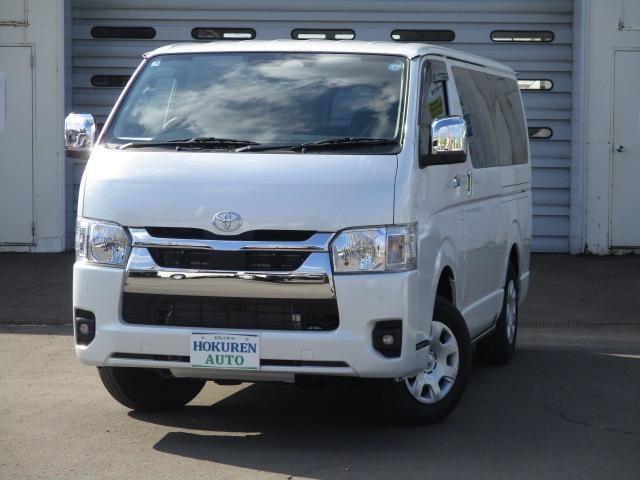 Toyota HIACE VAN 2026 — фото автомобиля 1
