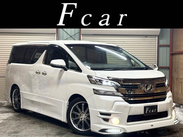 Toyota VELLFIRE 2015 — фото автомобиля 1