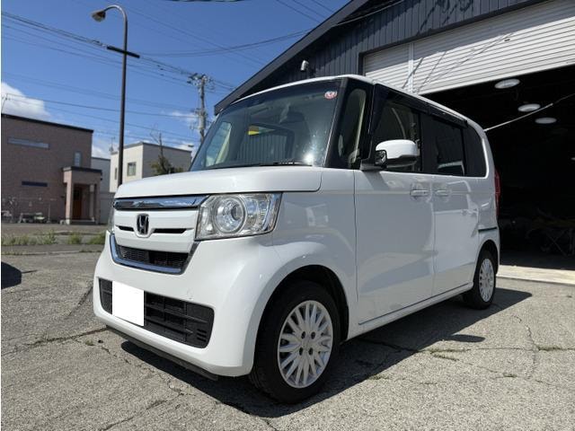 Honda N-BOX 2018 — фото автомобиля 1