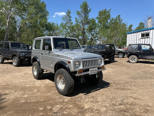 Suzuki JIMNY 1000 1983 — фото автомобиля 1