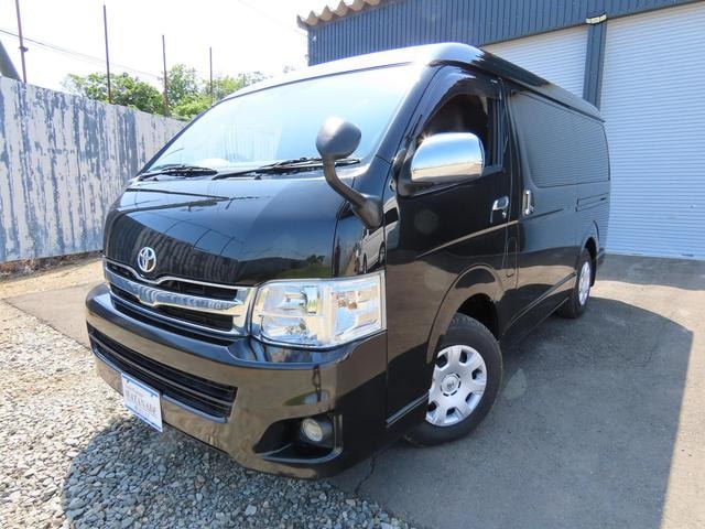 Toyota HIACE WAGON 2011 — фото автомобиля