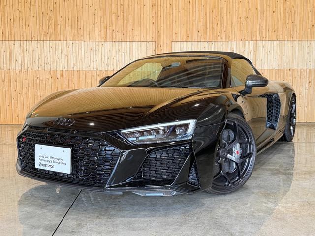Audi R8 SPYDER 2020 — фото автомобиля