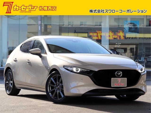 Mazda 3 FASTBACK 2022 — фото автомобиля