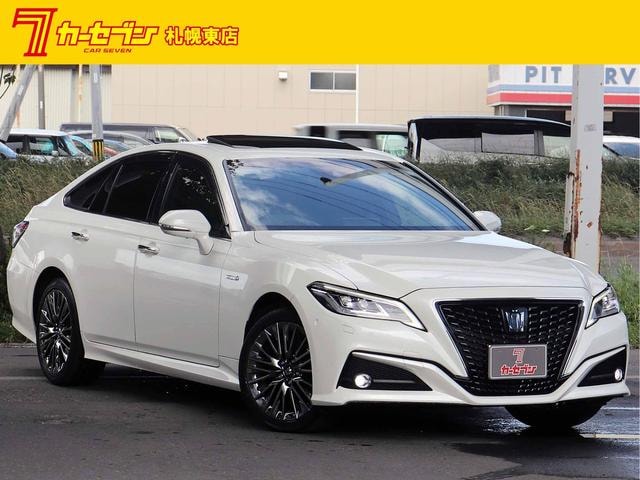 Toyota CROWN HYBRID 2019 — фото автомобиля