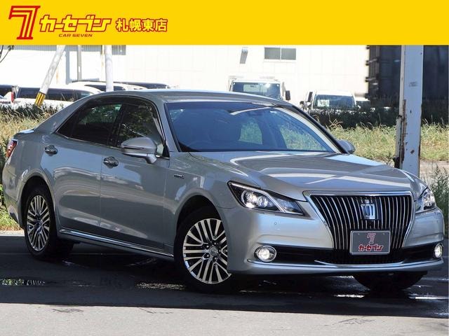 Toyota CROWN MAJESTA 2016 — фото автомобиля