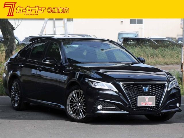 Toyota CROWN HYBRID 2019 — фото автомобиля