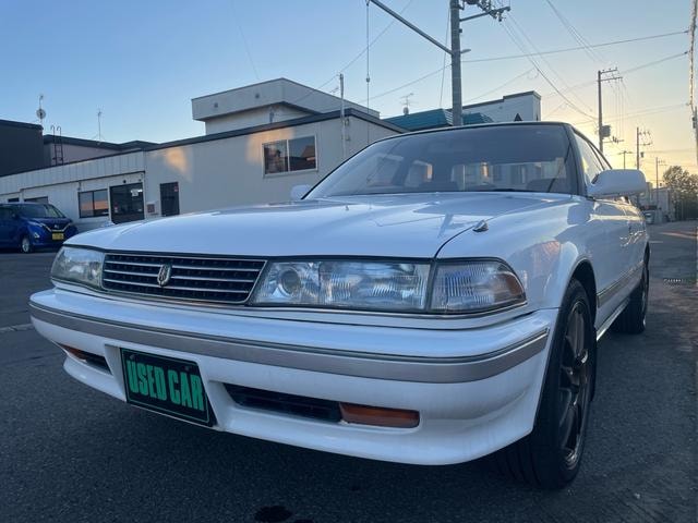 Toyota MARK II 1992 — фото автомобиля 1