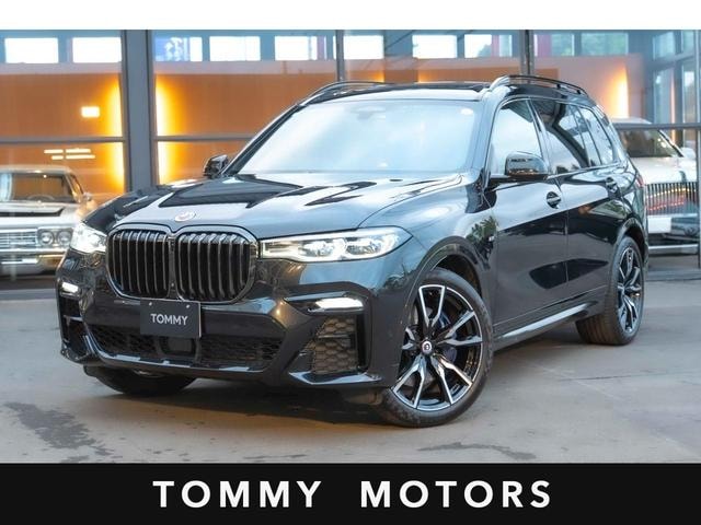 Bmw X7 2022 — фото автомобиля