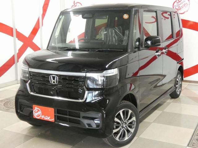 Honda N-BOX CUSTOM 2025 — фото автомобиля 1