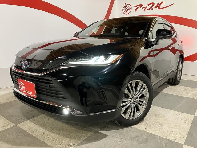 Toyota HARRIER HYBRID 2023 — фото автомобиля 1