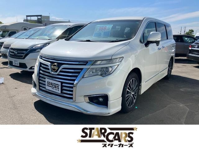 Nissan ELGRAND 2015 — фото автомобиля