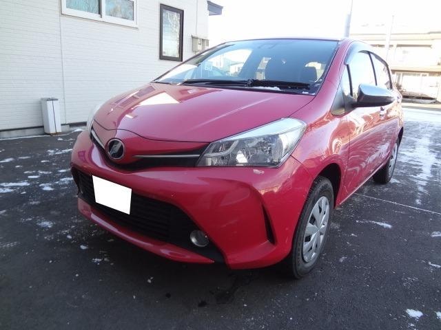 Toyota VITZ 2015 — фото автомобиля 1