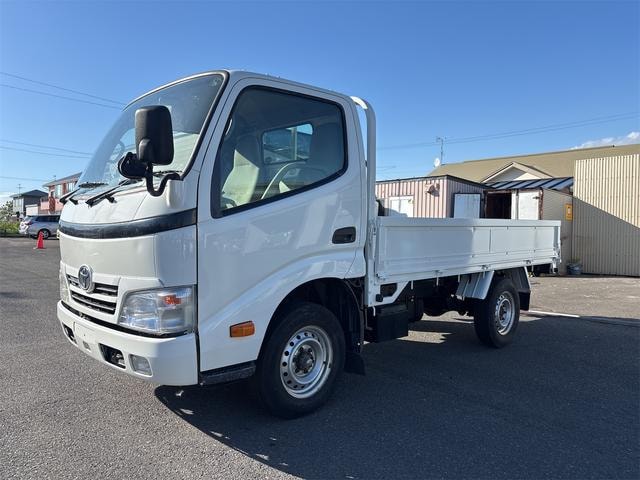 Toyota DYNA TRUCK 2011 — фото автомобиля 1