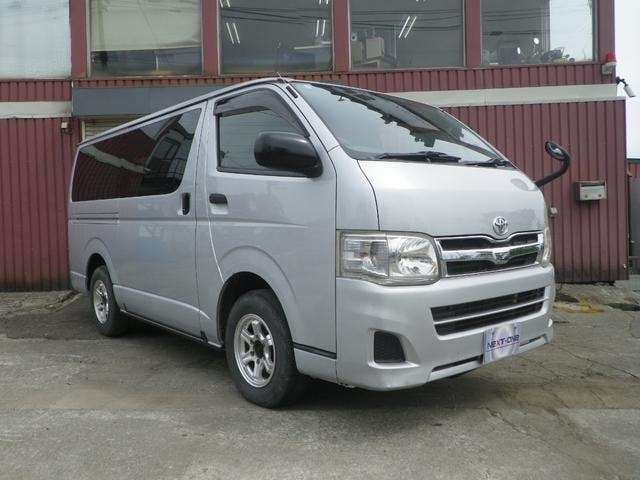 Toyota REGIUS ACE VAN 2012 — фото автомобиля 1