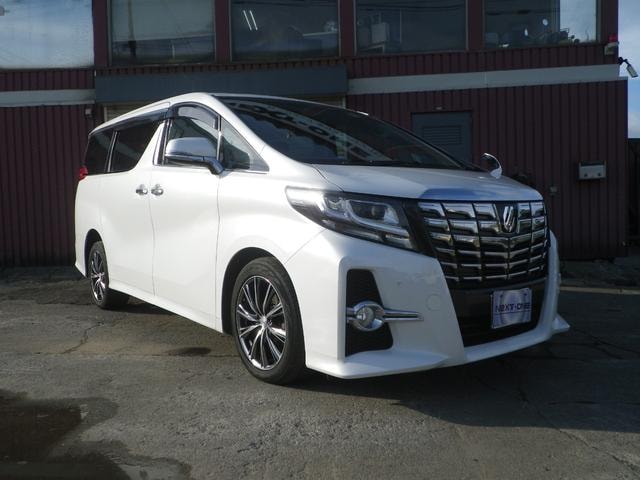 Toyota ALPHARD 2016 — фото автомобиля 1
