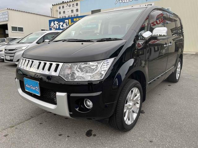 Mitsubishi DELICA D:5 2017 — фото автомобиля