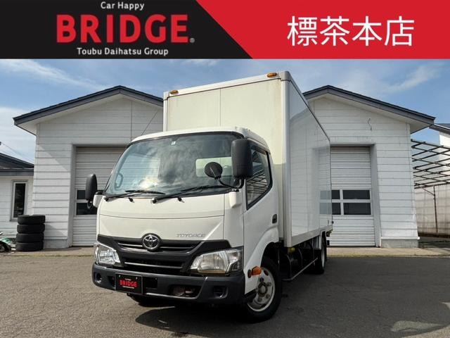 Toyota TOYOACE 2016 — фото автомобиля 1