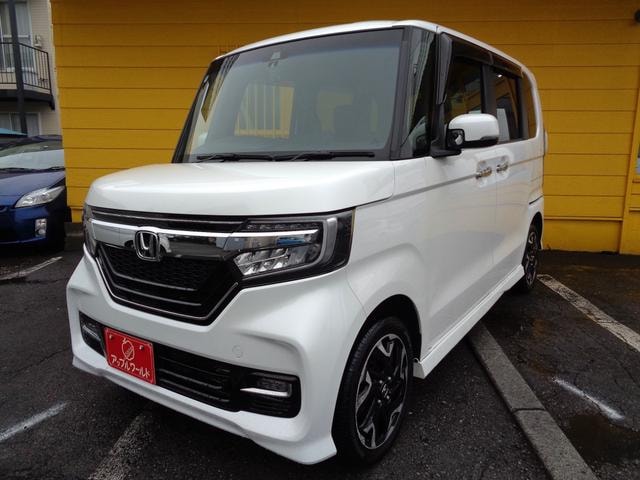 Honda N-BOX CUSTOM 2018 — фото автомобиля 1