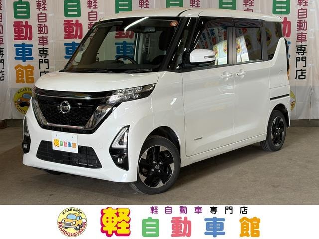 Nissan ROOX 2022 — фото автомобиля 1