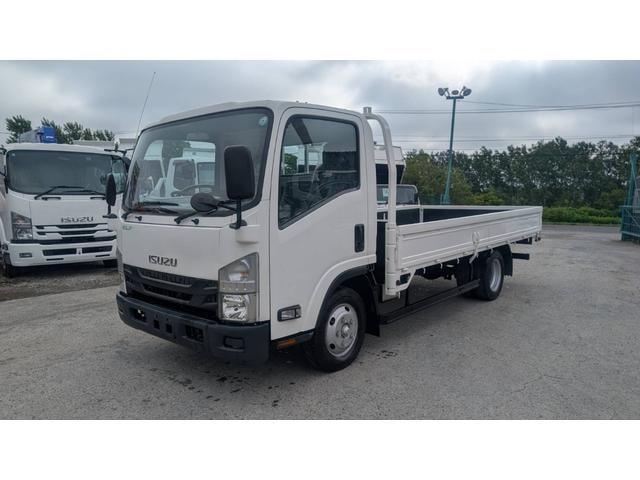Isuzu ELF TRUCK 2018 — фото автомобиля 1