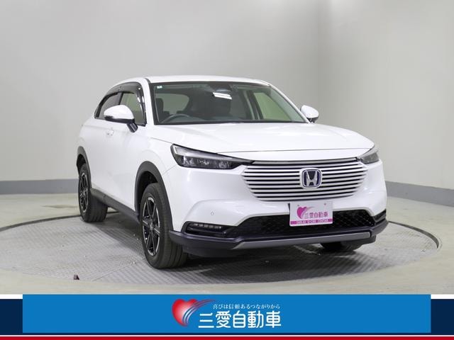 Honda VEZEL 2022 — фото автомобиля 1