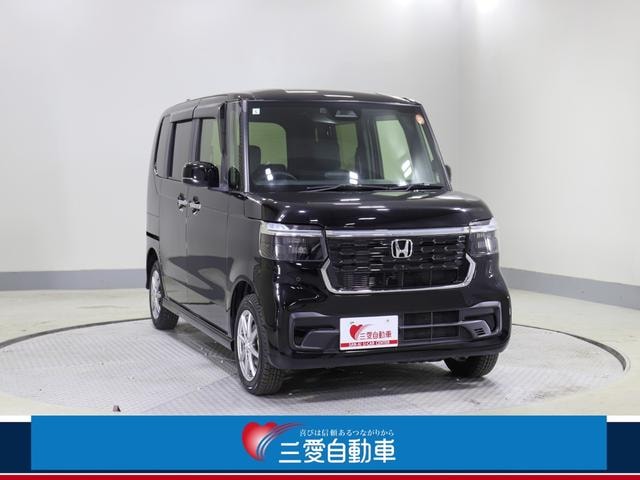 Honda N-BOX CUSTOM 2024 — фото автомобиля 1
