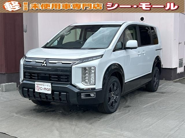 Mitsubishi DELICA D:5 2026 — фото автомобиля