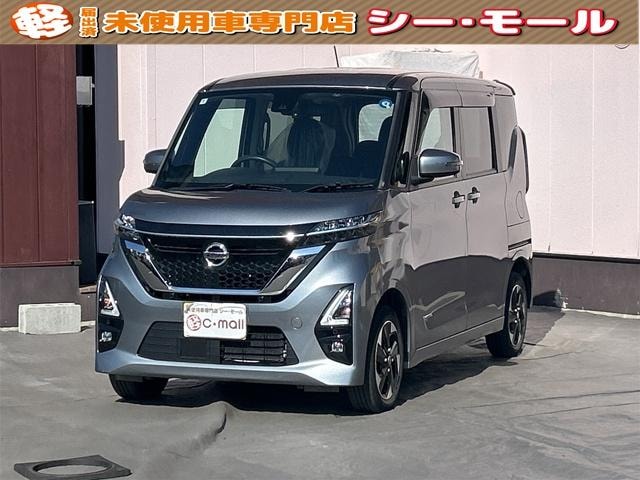 Nissan ROOX 2022 — фото автомобиля