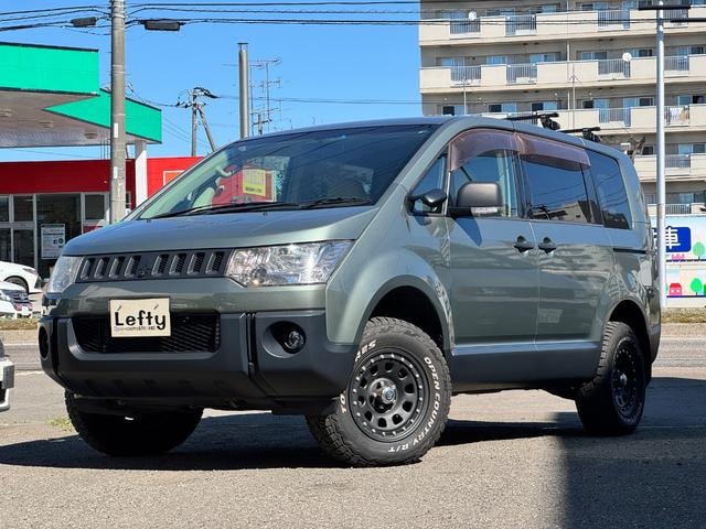 Mitsubishi DELICA D:5 2007 — фото автомобиля