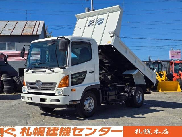 Hino RANGER 2012 — фото автомобиля 1