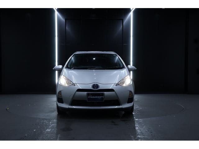 Toyota AQUA 2014 — фото автомобиля