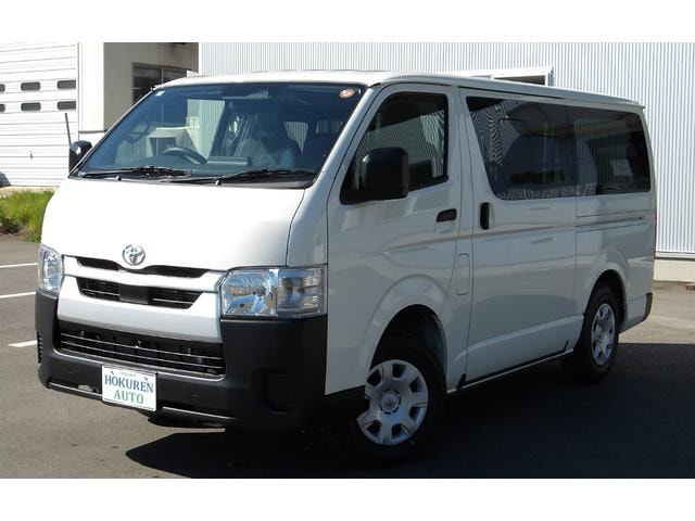 Toyota HIACE VAN 2026 — фото автомобиля 1