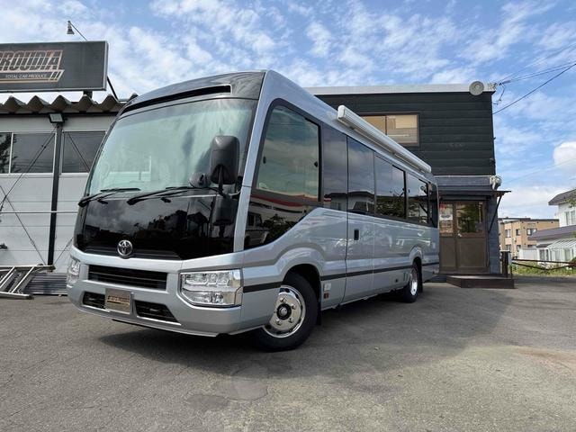 Toyota COASTER 2018 — фото автомобиля