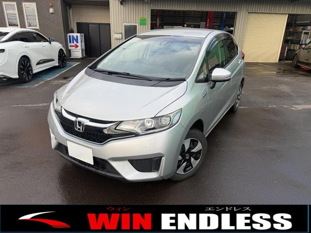 Honda FIT HYBRID 2016 — фото автомобиля 1