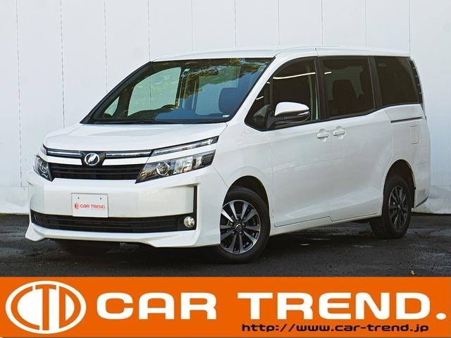 Toyota VOXY 2015 — фото автомобиля 1